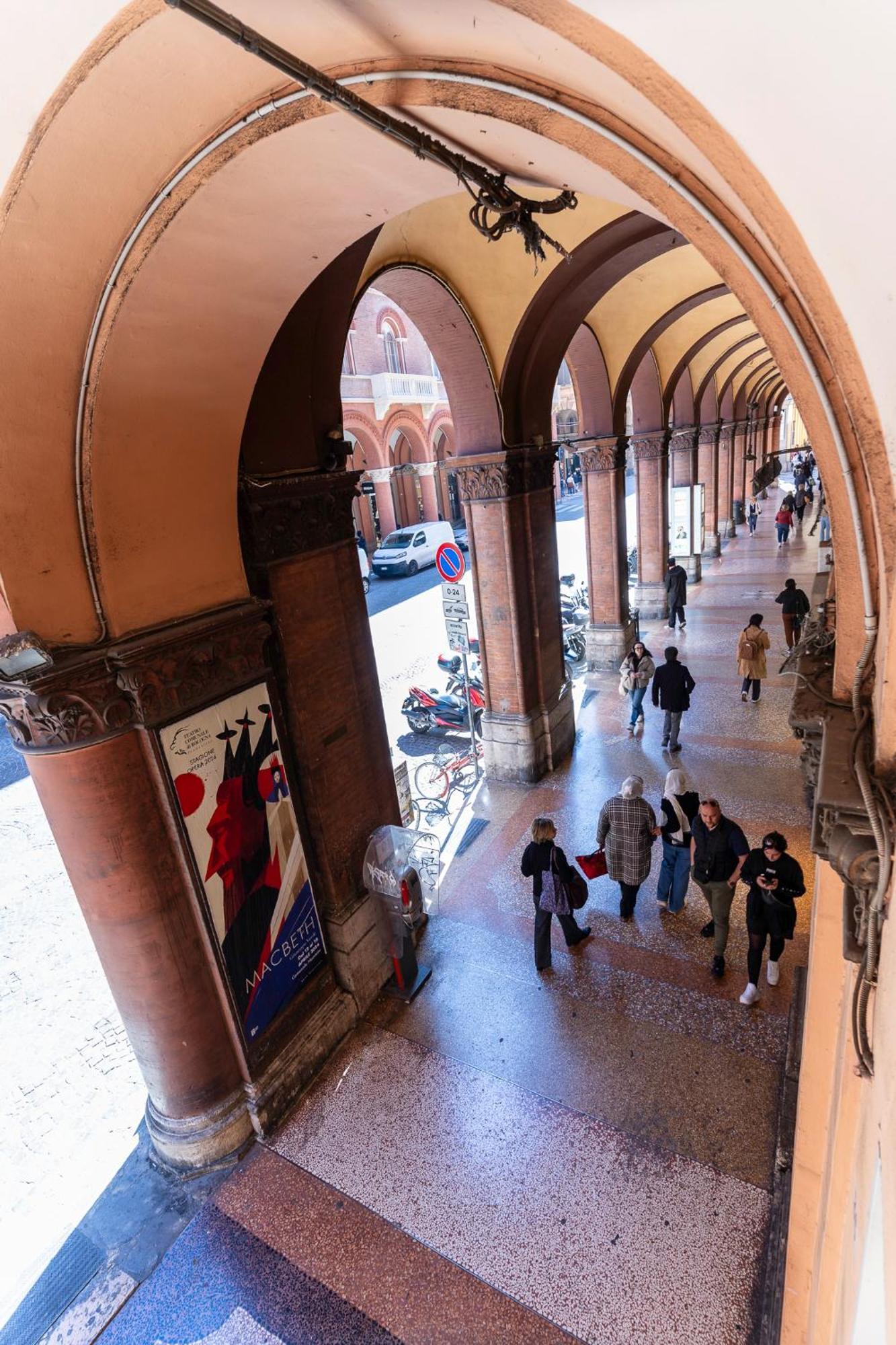 Matildeland Appartamento Centro Storico - Via Indipendenza Болоня Екстериор снимка